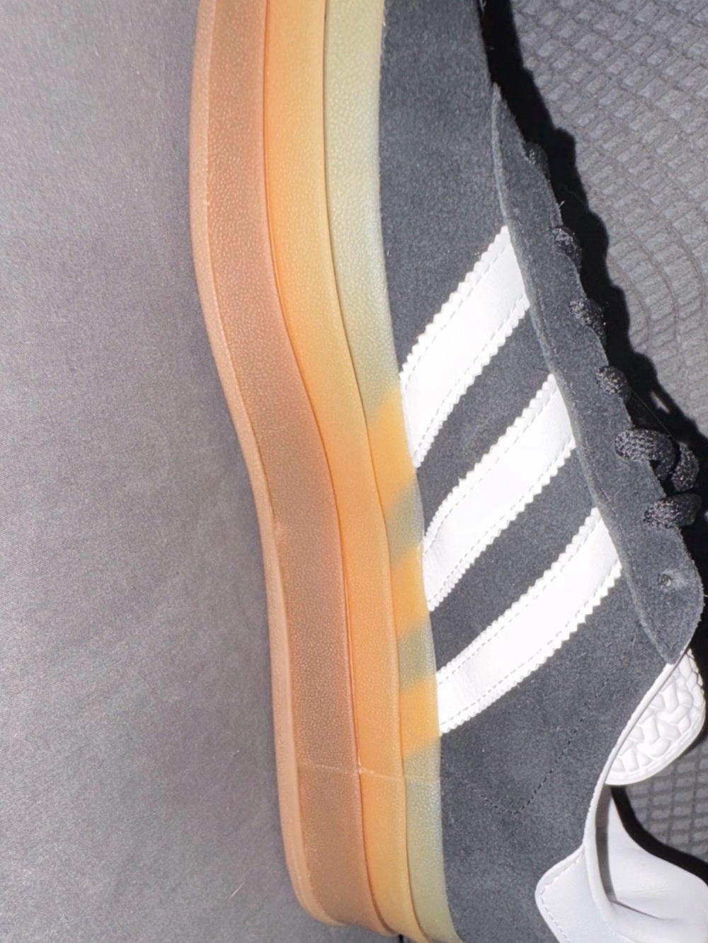 adidas gazelles triple sole black -8W - Picture 3 of 6